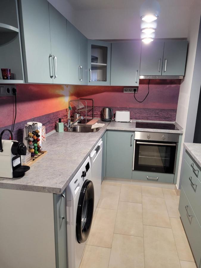 Апартаменти Krisztina Apartman Шалґотар'ян Екстер'єр фото